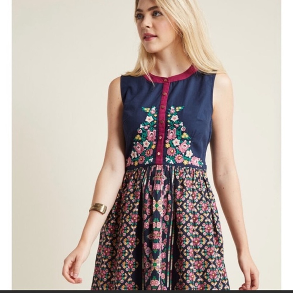 Modcloth Conversation Masterpiece Floral A-Line Midi Dress - M